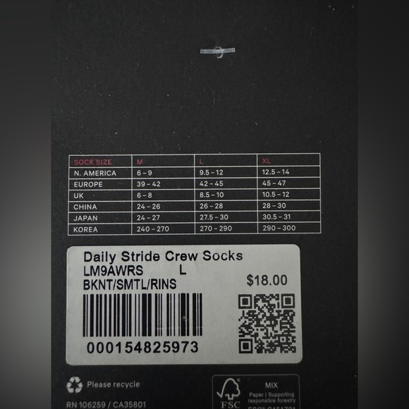 Lululemon Daily Stride Socks || Crew Length - Picture 3 of 3